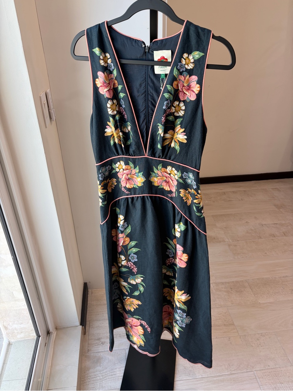 Farm Rio: Dark Blue Maira Floral Midi Dress - Picture 9 of 11
